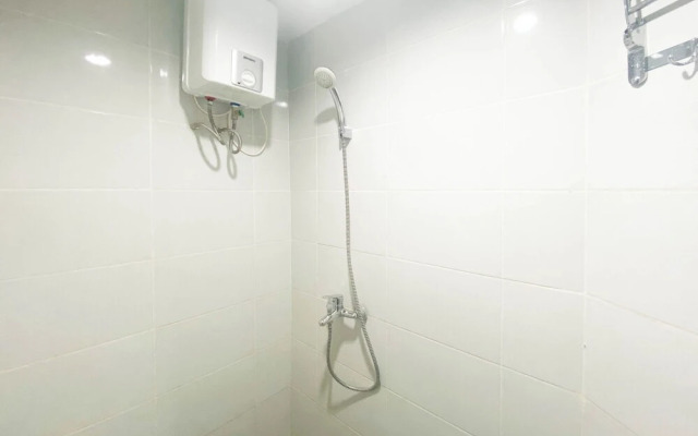 Elegant And Homey Studio At Amartha View Apartment
