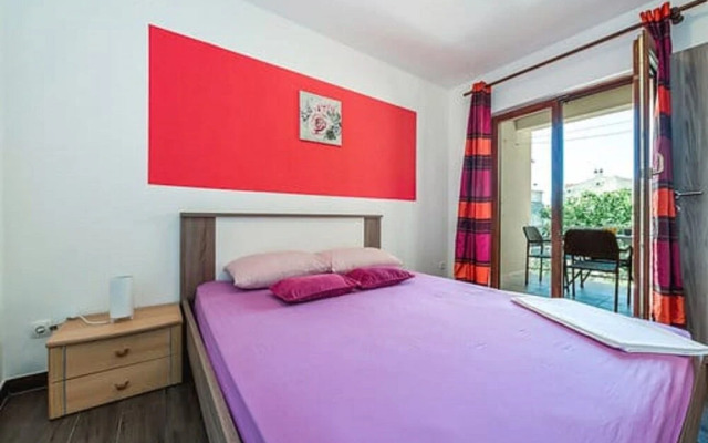 Sunshine Apartment