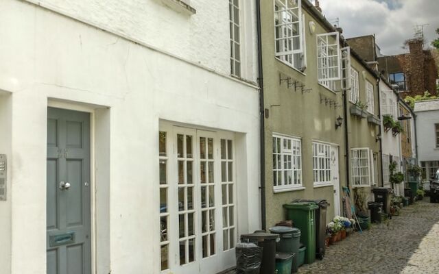 Отель CDP Apartments – Belsize Park Великобритания, Лондон - отзывы, цены и фото номеров - забронировать отель CDP Apartments – Belsize Park онлайн вид на фасад