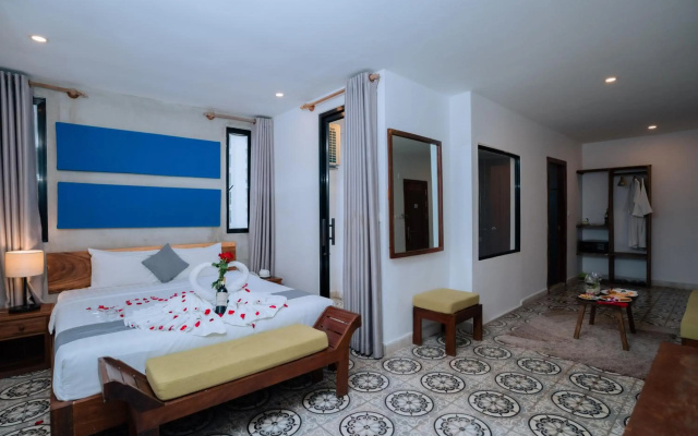 Home Chic Hotel