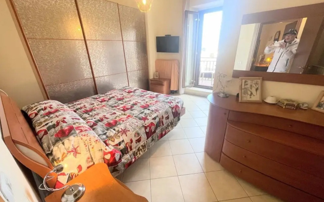 Centrally Located Spoleto, Sleeps 6 , Car not Needed, Wifi N6625