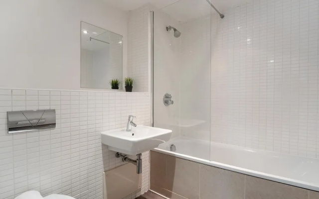 Sunny and Spacious 2BR Apartment