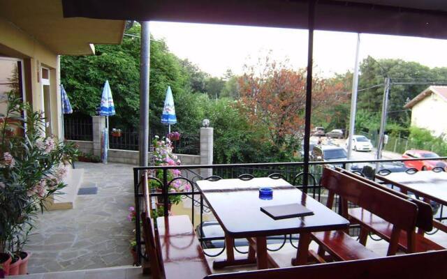 Family Hotel Pier Золотые пески вид на фасад
