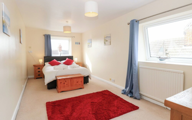 34 North Denes Road