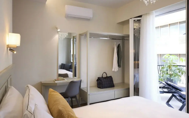 AthenSun Luxury Suites