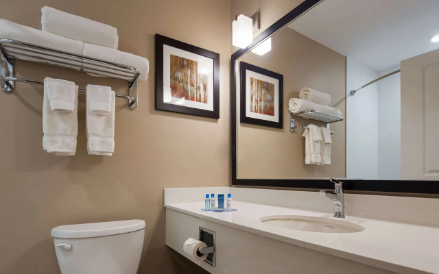 Best Western Plus Merritt Hotel
