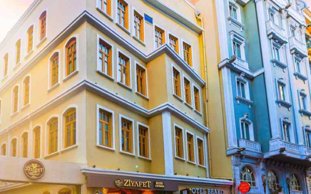Hotel Brako
