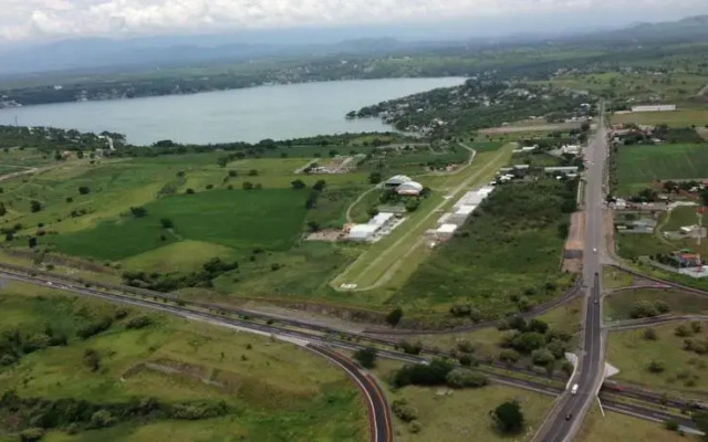 Aeroclub y Hotel Albatros