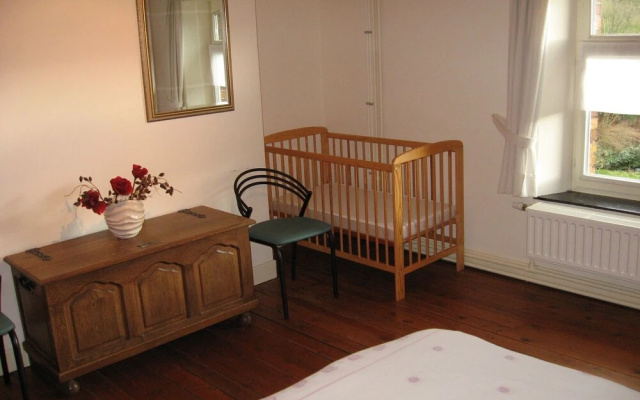 Comfy Holiday Home With Garden, Garden Furniture, Heating