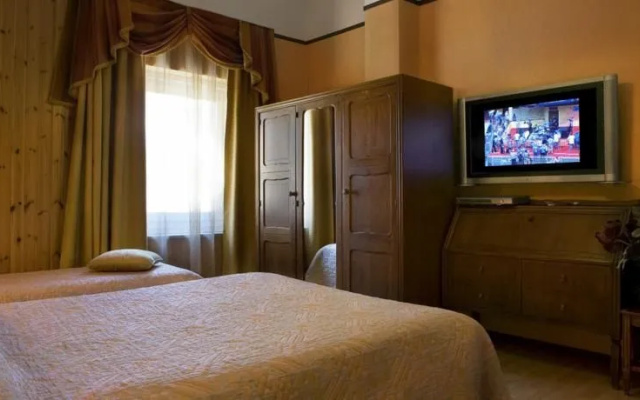Hotel Savoy Edelweiss & Spa