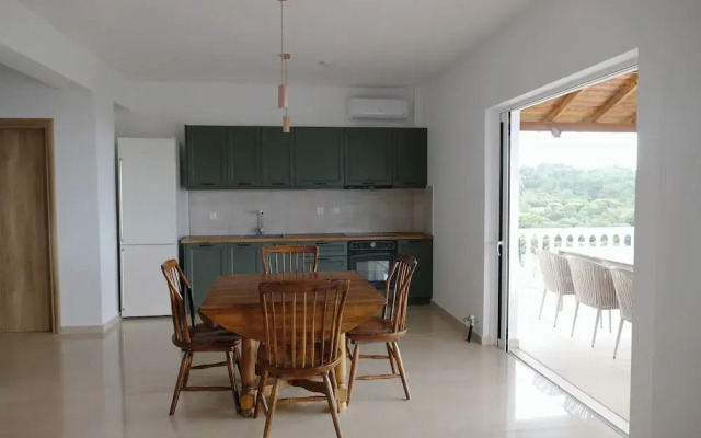 Eleftherion Comfort Living Lefkada
