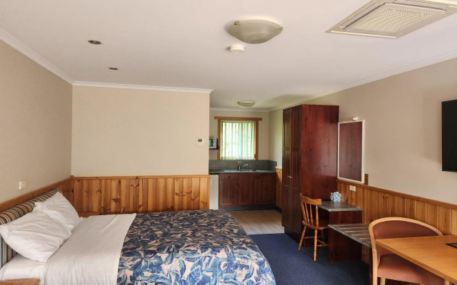 Kentish Hills Retreat