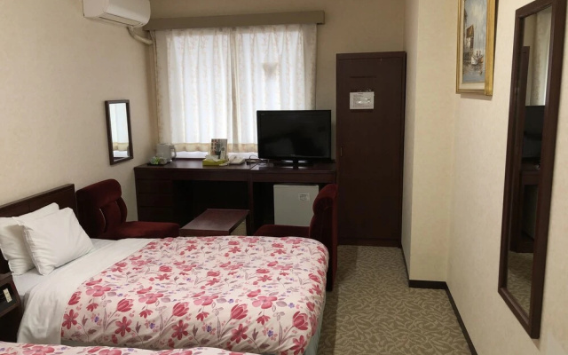 Garden Hotel Yamato