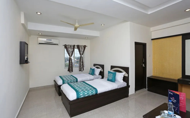 OYO 10188 Hotel DS Grand Inn