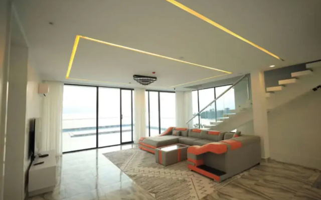 Ever Retreat B&P Beach Villa