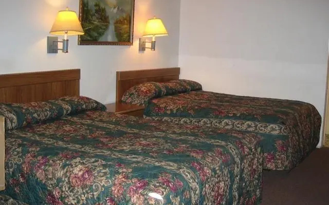 Mountain Trail Inn