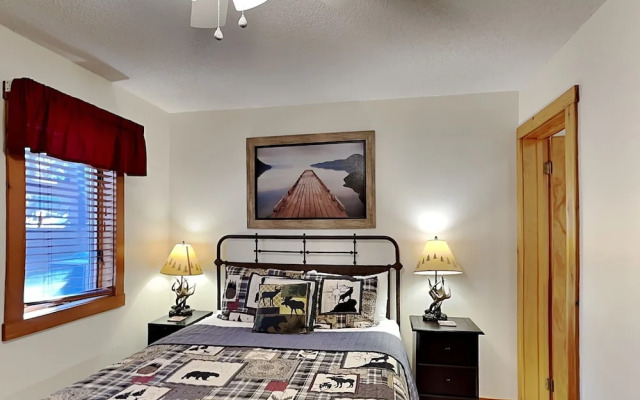 Sunplace 02 by Taylor Made Deep Creek
