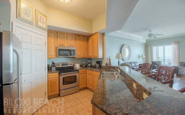 Legacy Towers I Penthouse