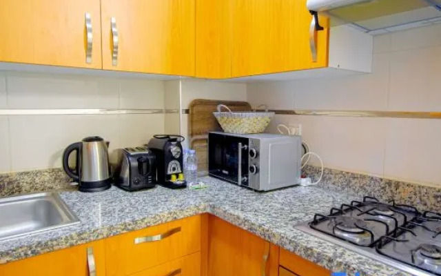 2-Bedroom Apartment with Balcony & Pool