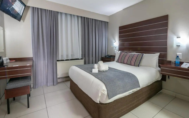 Hotel Savoy and Conference Centre