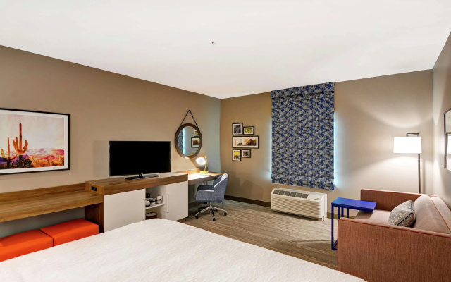 Hampton Inn & Suites Tucson Tech Park