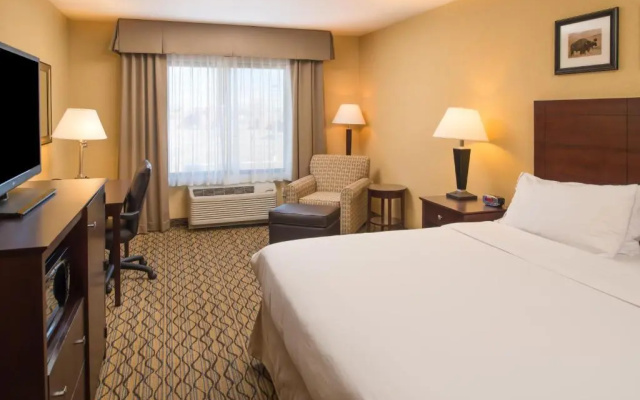 Glacier Peaks Hotel