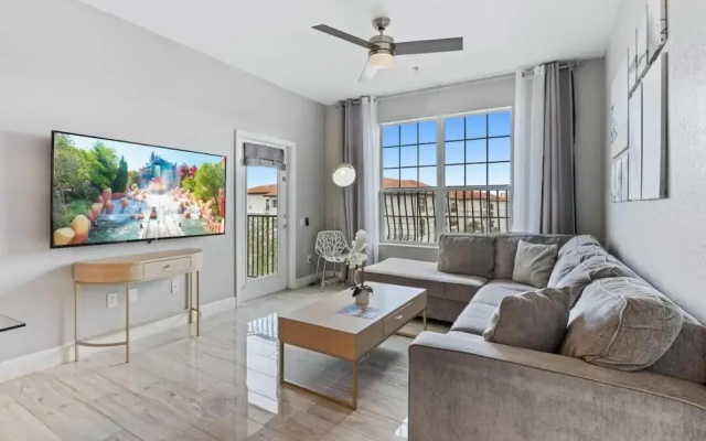 Vista Cay Swanky