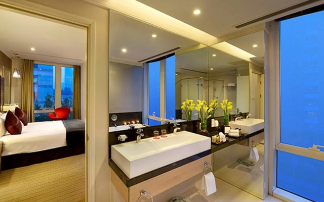 Fraser Suites CBD