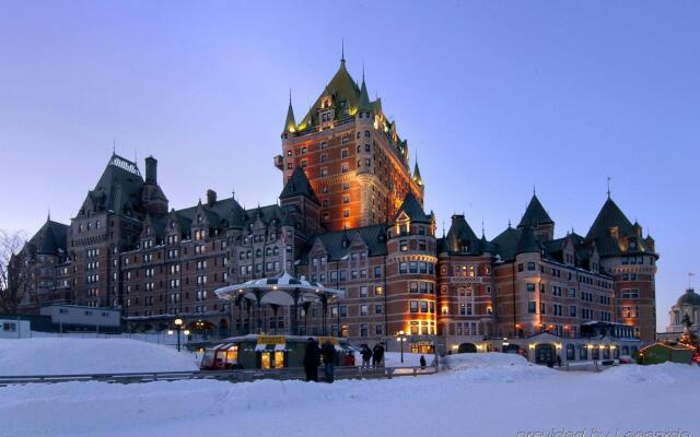 Отель Fairmont Le Chateau Frontenac Канада, Квебек - отзывы, цены и фото номеров - забронировать отель Fairmont Le Chateau Frontenac онлайн вид на фасад