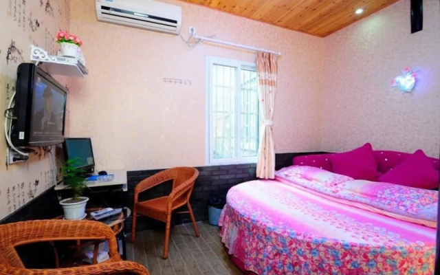 Youjian Xiaozhu Hostel