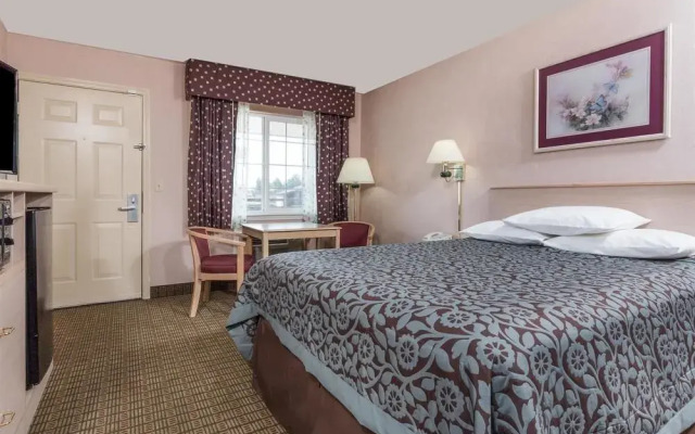Days Inn Portland Central