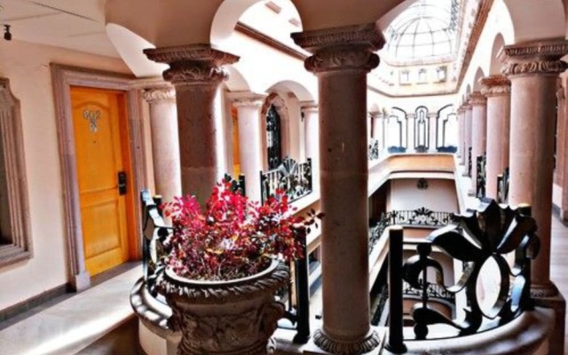 Hotel Hacienda Los Narcisos