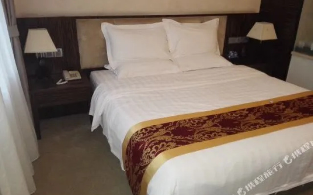 Huibo Garden Hotel (Huizhou Dongjiang Branch)