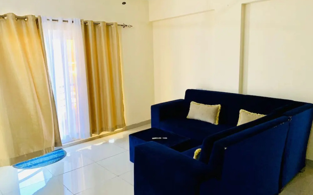 Lux Suites Palm Terraces Apartments