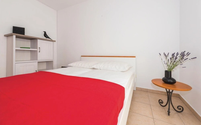 Stunning Home in Vodice With Wifi and 2 Bedrooms