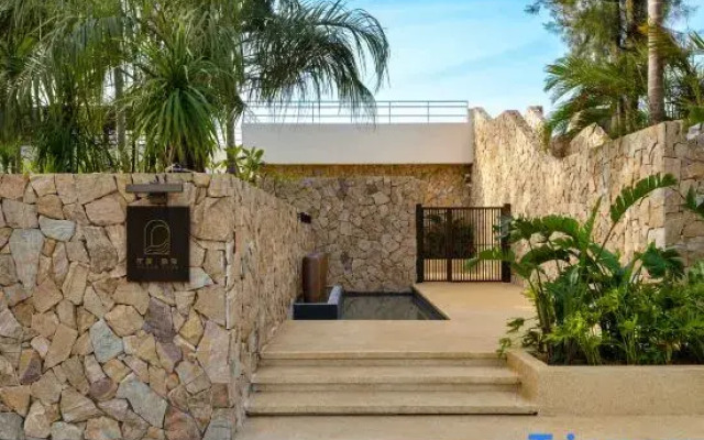 Haven Tide Resort