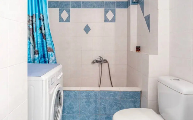 Comfy Beach Flat 10min to the City Center