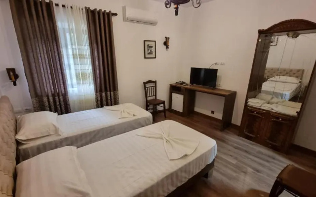 Villa Landi
