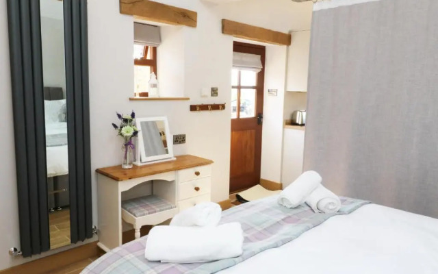 Sunnybrook Cottage