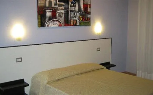 Hotel Faenza