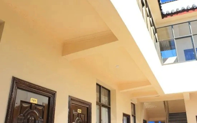 Ninglang Qiulin Hotel