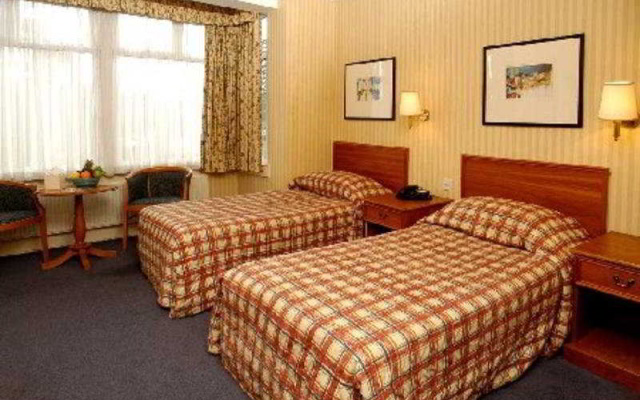 Comfort Hotel Harrow