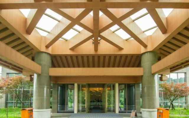 Jinfoshan Liangjiang Holiday Hotel