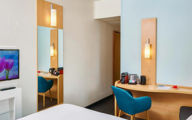 Hôtel ibis Annecy Centre Vieille Ville