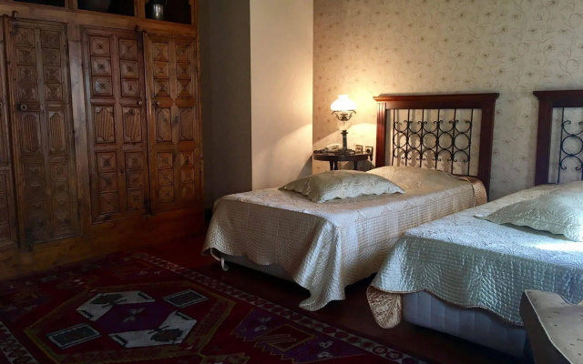 Angora House Hotel