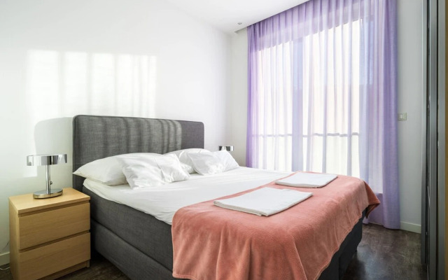 Acadia Beach Villas & Apartments, Slatine