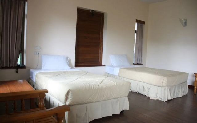 Baan Lanna Hotel