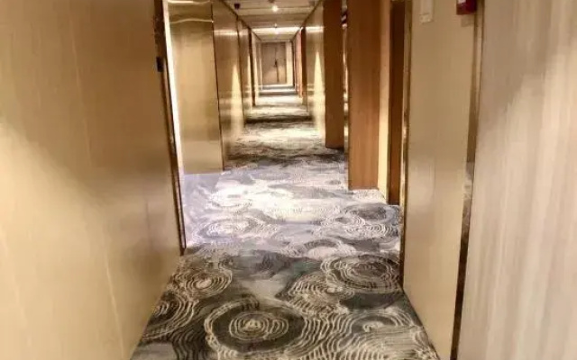 Biz Boutique Hotel