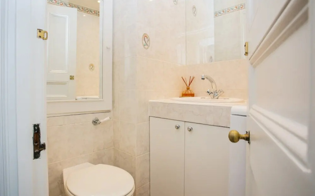 2 Bedroom Apartment in Westminister