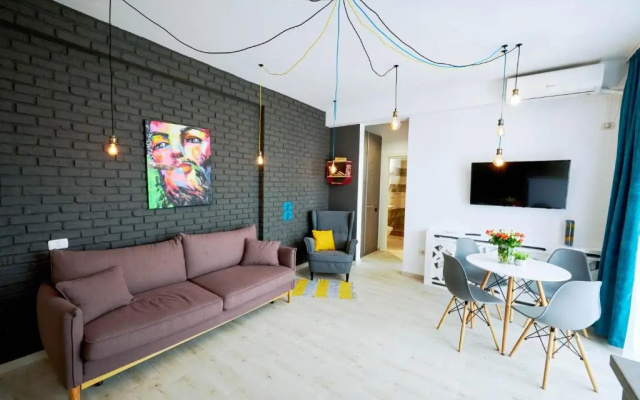 Little Loft No8